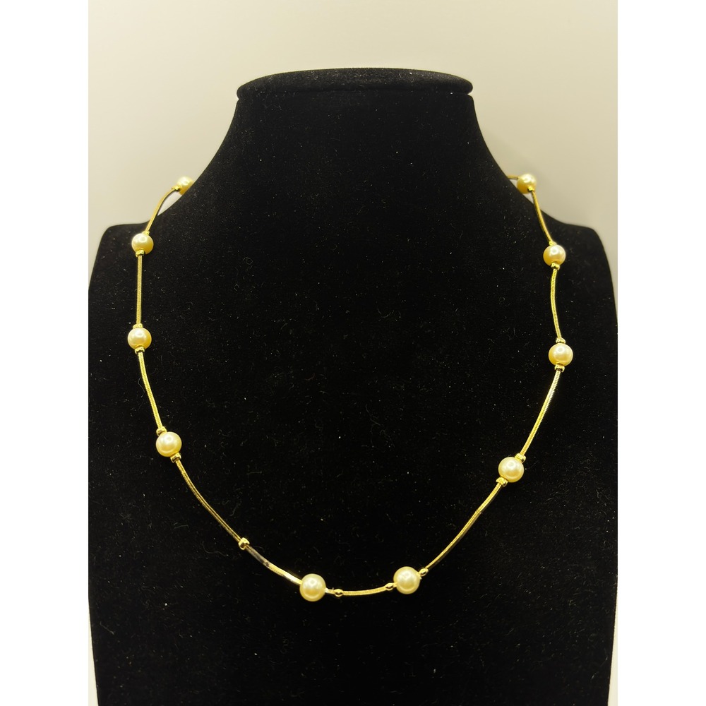 Trifari‎ Necklace Womens 16" Gold Faux Pearl Station Snake Chain Pearlessence